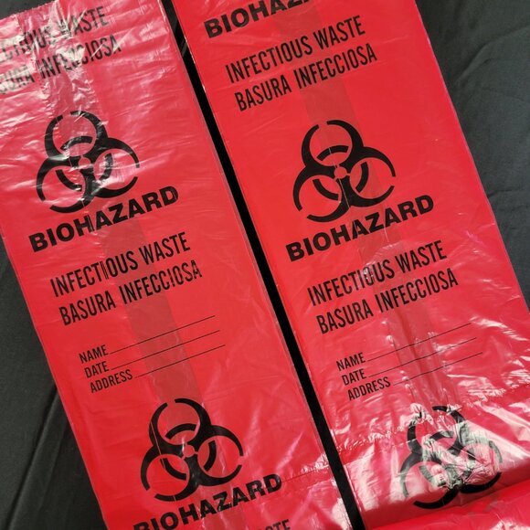 Lot of 30 Biohazard Plastic Bags Red Halloween Cosplay Decorations Zombie - Picture 3 of 10